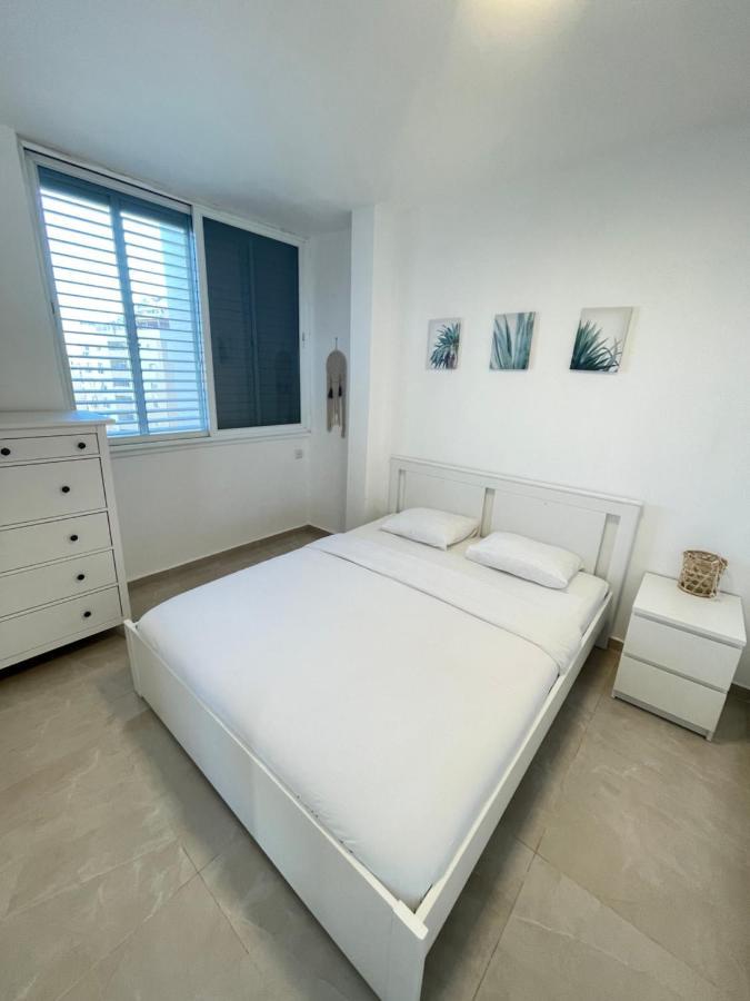 Onthesea Bat Yam Apartment Luaran gambar
